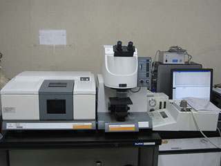 フーリエ変換赤外分光光度計顕微鏡赤外分光光度計